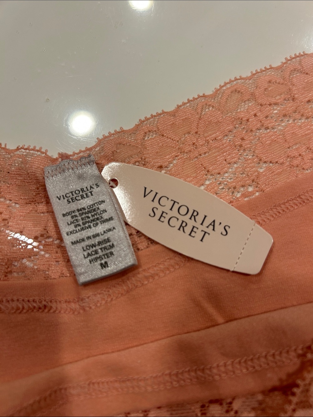 Victoria's Secret Lace Hipster Panty - Coral Peach M - Picture 3 of 3